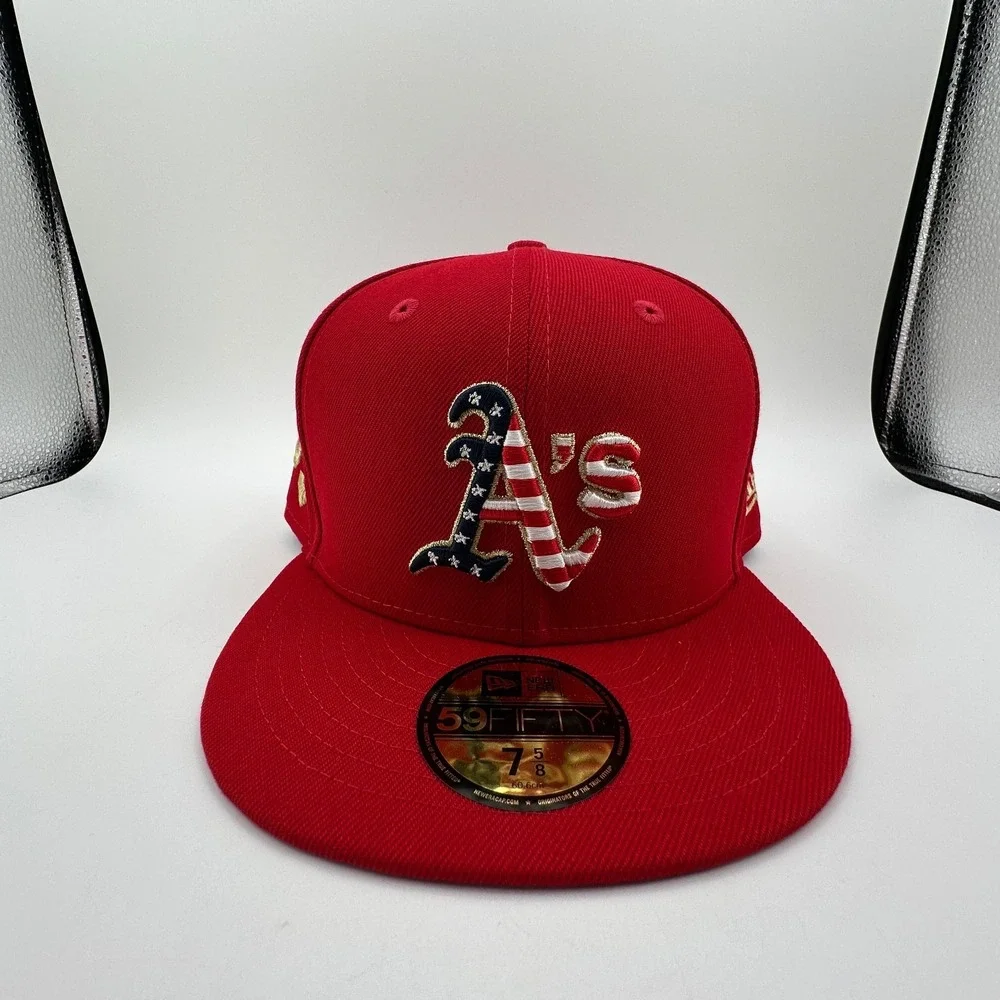 Oakland Athletics New Era Fourth of July 59FIFTY Fitted Hat Size 7 5/8 Red NEW